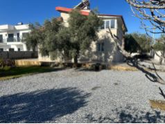 Yeşiltepe satılık tam müstakil Villa